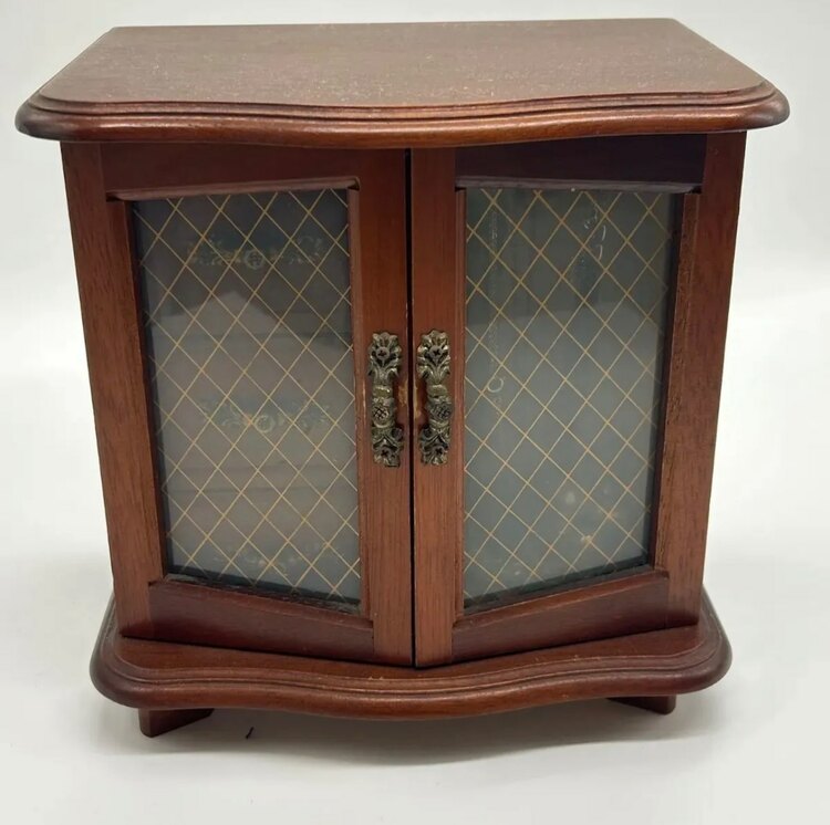 アンティークアクセサリーまとめ（金・貴金属）の商品画像 - 査定依頼日：2025年3月17日 - 最高査定価格：5,000円