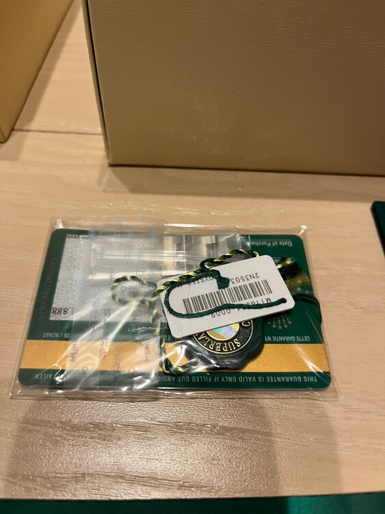 ロレックス デイトジャスト 11633（高級時計）の商品画像 - 査定依頼日：2025年4月29日 - 最高査定価格：1,450,000円