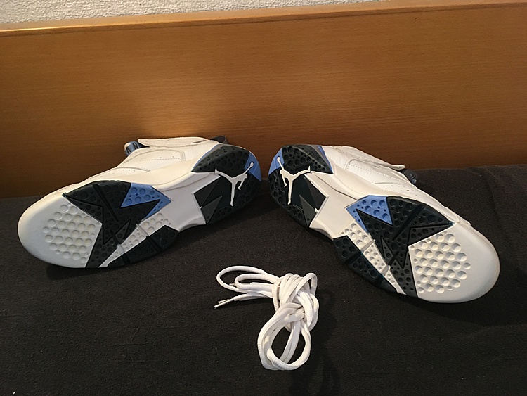 エアジョーダン7  白xブルー　25.0cm（古着・ファッション）の商品画像 - 査定依頼日：2019年9月28日 - 最高査定価格：3,000円