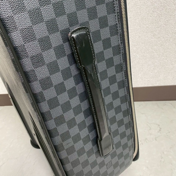 キャリーバック（ブランドバッグ）の商品画像 - 査定依頼日：2026年3月4日 - 最高査定価格：90,000円