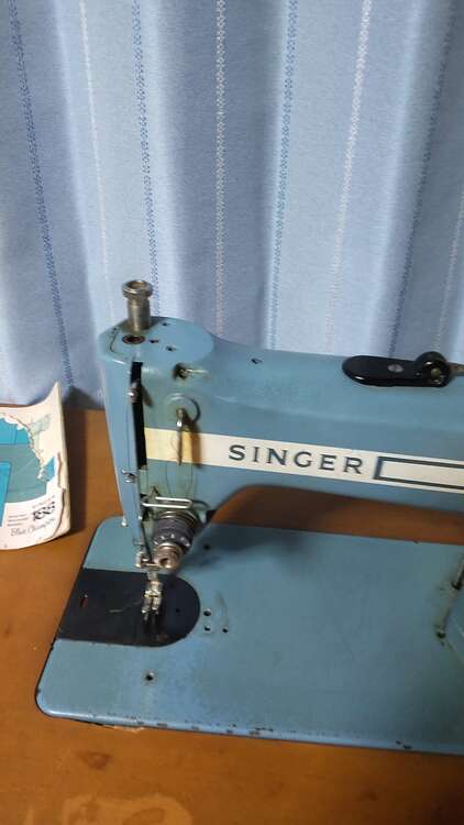 ＳＩＮＧＥＲ188U型ミシン台セット（家電）の商品画像 - 査定依頼日：2023年12月5日 - 最高査定価格：4,000円