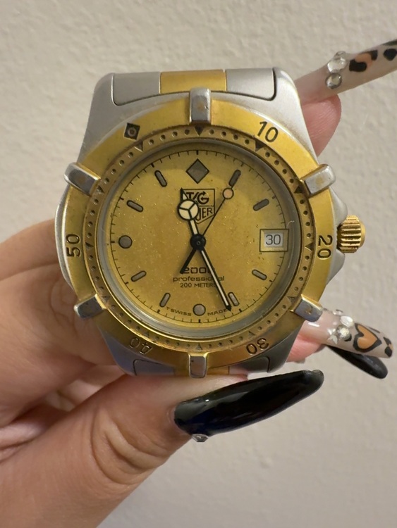 タグホイヤー カレラ 964.00（高級時計）の商品画像 - 査定依頼日：2025年10月1日 - 最高査定価格：10,000円