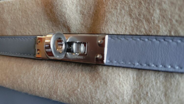 ケリー25 内縫いスイフト　ブルーラン（ブランドバッグ）の商品画像 - 査定依頼日：2025年11月30日 - 最高査定価格：2,400,000円