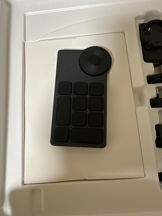 XP-PEN Artist Pro 16 Gen 2 MD160QH_AD41（PC・タブレット）の商品画像 - 査定依頼日：2025年10月21日 - 最高査定価格：11,000円