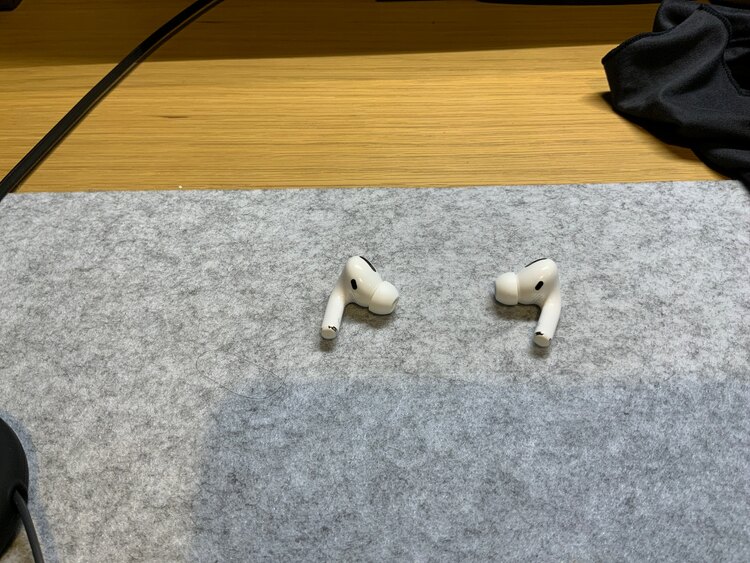 AirPods pro（A2084）（オーディオ・スピーカー）の商品画像 - 査定依頼日：2025年5月26日 - 最高査定価格：2,230円