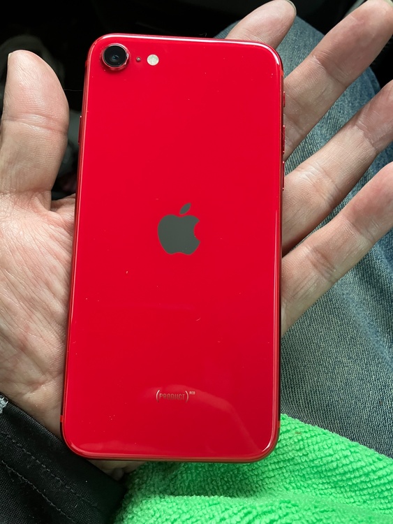 iPhone iPhone SE (第 2 世代) 128GB 楽天モバイル（スマホ）の商品画像 - 査定依頼日：2026年9月5日 - 最高査定価格：12,000円