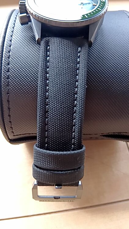 ブランパンフィフティーファゾムバチスカーフグリーン　クロノ（高級時計）の商品画像 - 査定依頼日：2025年10月14日 - 最高査定価格：1,260,000円