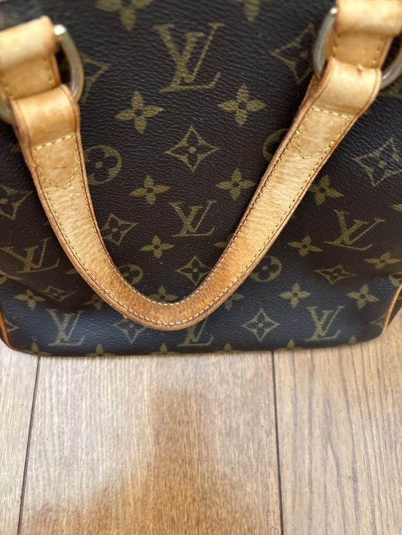 バニティニヨールハンドバック（ブランドバッグ）の商品画像 - 査定依頼日：2025年12月19日 - 最高査定価格：55,000円