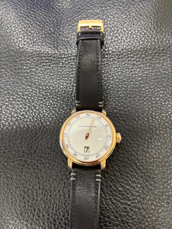 ショパールLUCクアトロスピリット25（高級時計）の商品画像 - 査定依頼日：2026年1月6日 - 最高査定価格：2,500,000円