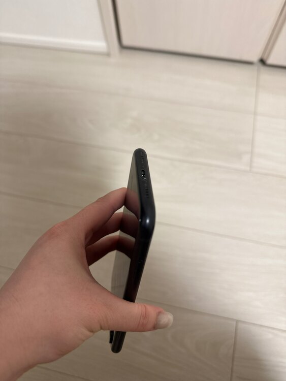 iPhoneXR ブラック 128GB（スマホ）の商品画像 - 査定依頼日：2025年4月30日 - 最高査定価格：13,000円