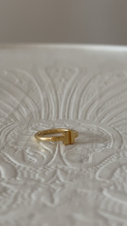 Tiffany ワイヤーリング（金・貴金属）の商品画像 - 査定依頼日：2025年6月4日 - 最高査定価格：50,000円