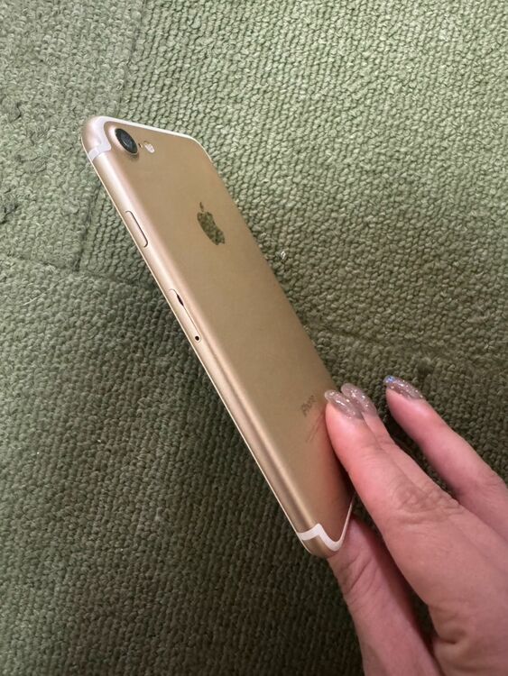 MNCG2J/A（スマホ）の商品画像 - 査定依頼日：2025年8月13日 - 最高査定価格：2,500円