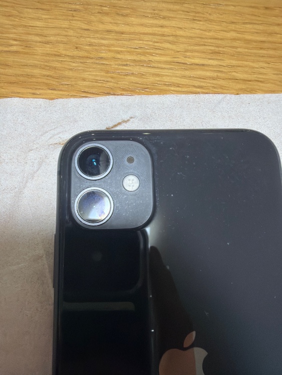 iPhone11 128GB SIMフリー（スマホ）の商品画像 - 査定依頼日：2026年3月16日 - 最高査定価格：19,000円