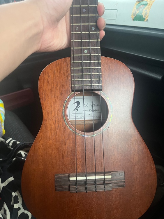 Ts Ukulele MT-100（ピアノ・楽器・PA機材）の商品画像 - 査定依頼日：2026年9月24日 - 最高査定価格：20,000円
