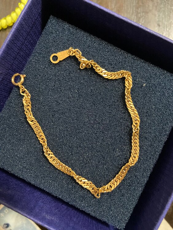 ブレスレット（金・貴金属）の商品画像 - 査定依頼日：2025年5月7日 - 最高査定価格：127,000円