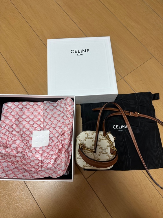 セリーヌ  （ブランドバッグ）の商品画像 - 査定依頼日：2025年6月18日 - 最高査定価格：100,000円