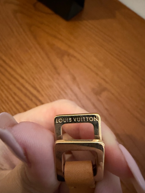 ルイヴィトンポーチ（ブランド財布・小物）の商品画像 - 査定依頼日：2026年2月9日 - 最高査定価格：35,000円