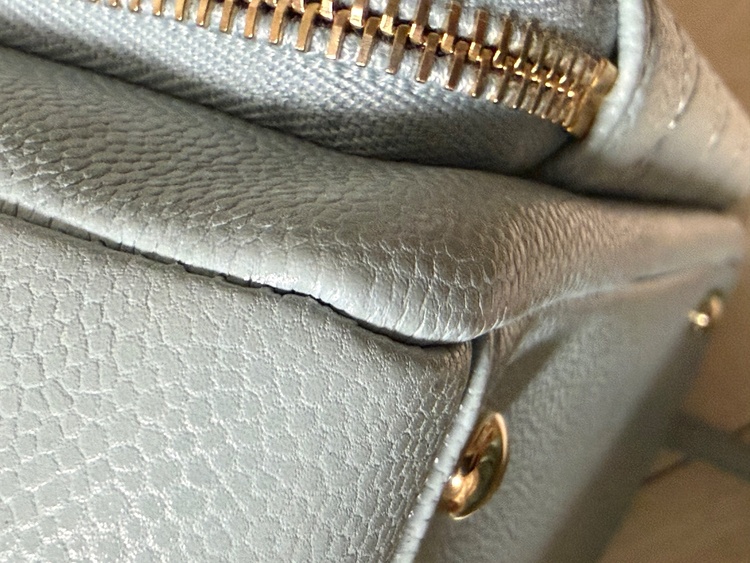 ビジネスアフィニティトート（ブランドバッグ）の商品画像 - 査定依頼日：2025年12月25日 - 最高査定価格：450,000円