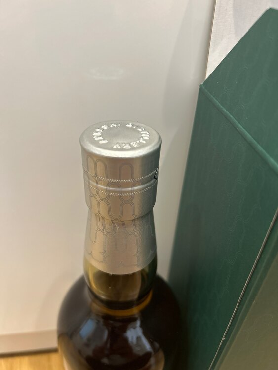 厚岸　小暑（お酒）の商品画像 - 査定依頼日：2025年4月12日 - 最高査定価格：18,000円