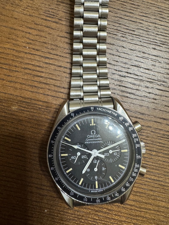 オメガ スピードマスター （高級時計）の商品画像 - 査定依頼日：2025年10月15日 - 最高査定価格：500,000円