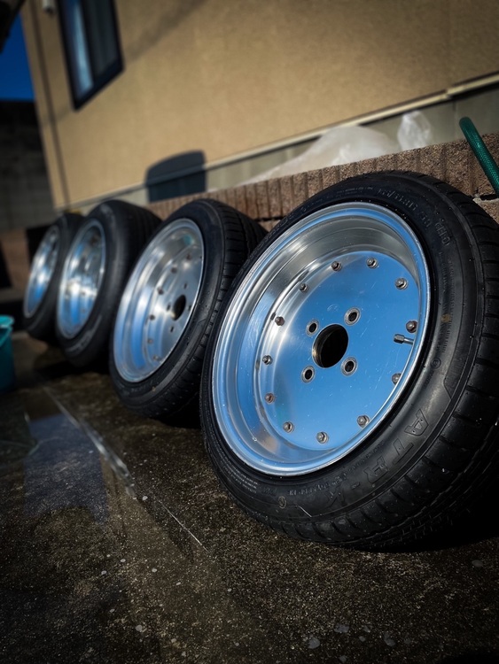 マーク1 ホイール　フォーミュラメッシュ　Aタイプ　ホイール（カー用品）の商品画像 - 査定依頼日：2025年10月16日 - 最高査定価格：12,000円