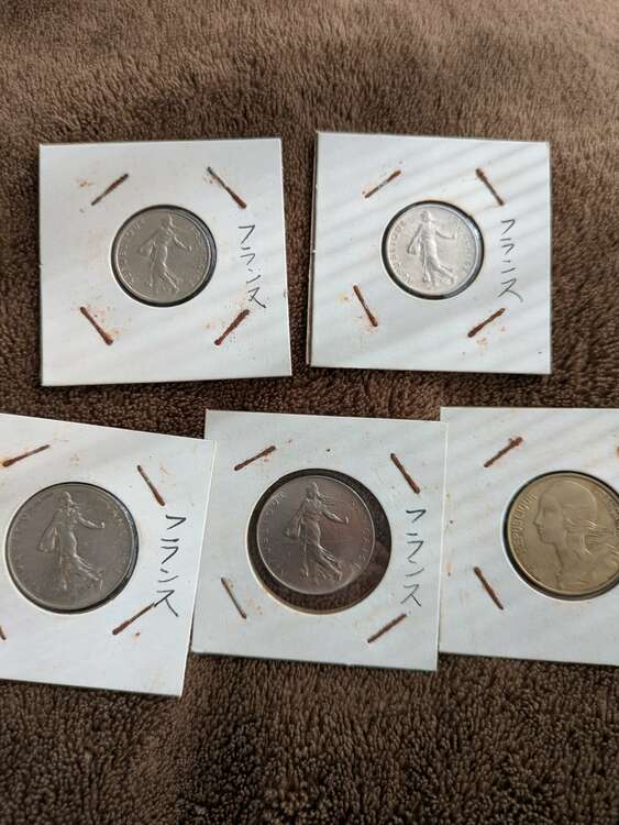 外国コイン（美術品・骨董品）の商品画像 - 査定依頼日：2025年2月23日