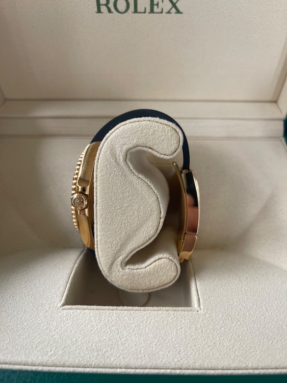 ロレックス ヨットマスター RX22665（高級時計）の商品画像 - 査定依頼日：2025年6月22日 - 最高査定価格：4,800,000円