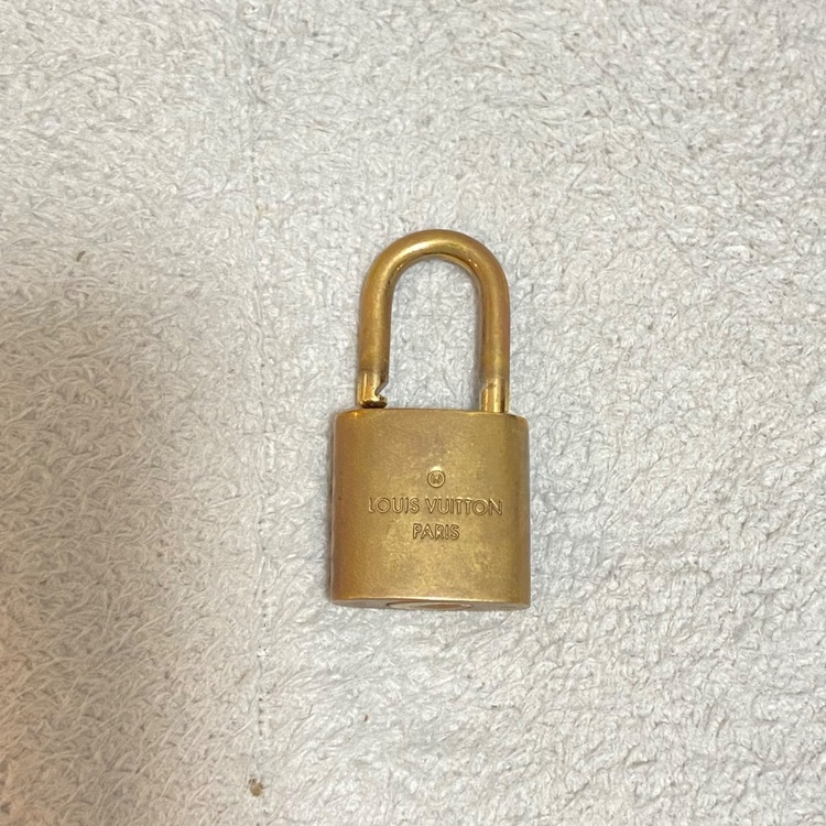 ルイヴィトン アルマ （ブランドバッグ）の商品画像 - 査定依頼日：2025年7月18日 - 最高査定価格：145,000円