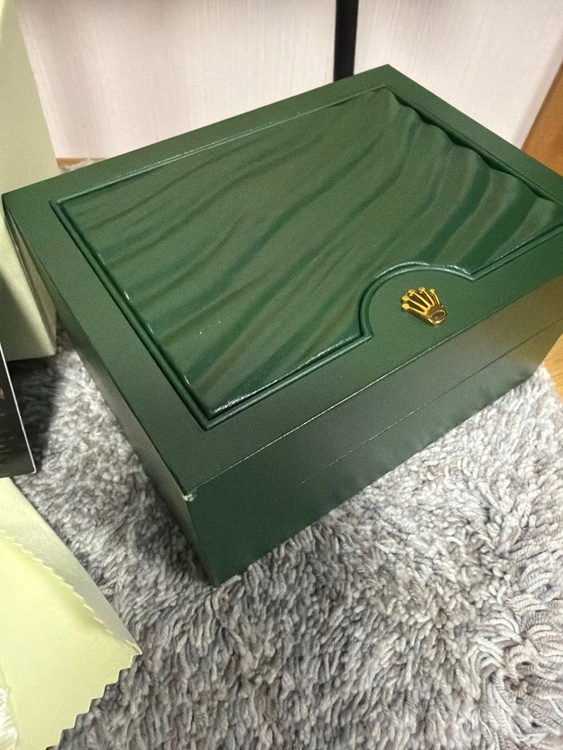 ロレックス エクスプローラー 1657（高級時計）の商品画像 - 査定依頼日：2026年2月9日 - 最高査定価格：1,400,000円