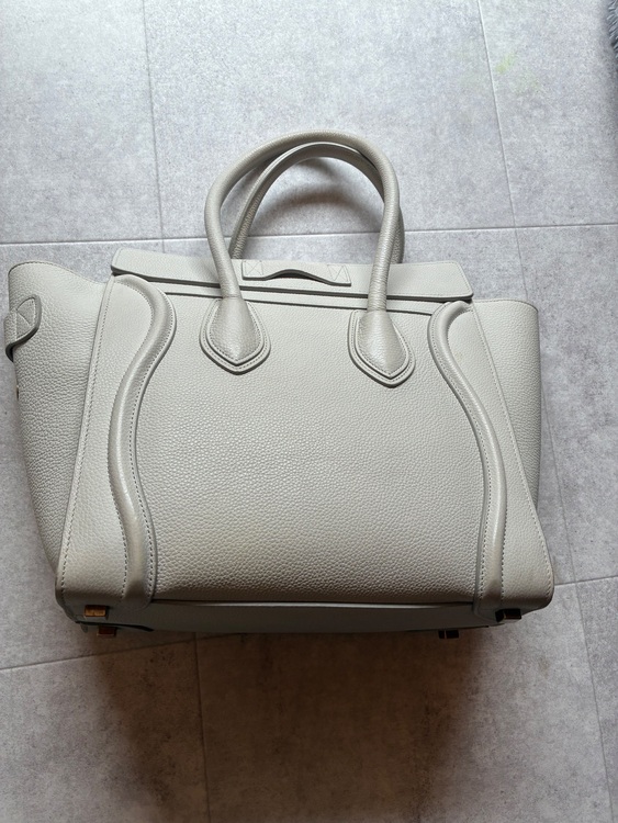 ラゲージ（ブランドバッグ）の商品画像 - 査定依頼日：2025年9月30日 - 最高査定価格：80,000円