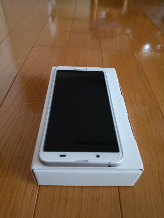 SH-02M（スマホ）の商品画像 - 査定依頼日：2026年3月26日 - 最高査定価格：3,000円