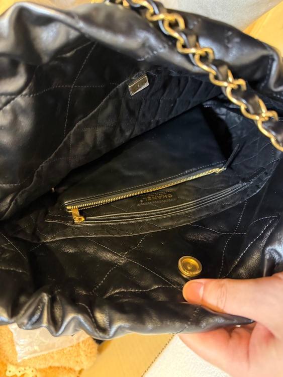 22バッグ（ブランドバッグ）の商品画像 - 査定依頼日：2026年1月26日 - 最高査定価格：550,000円