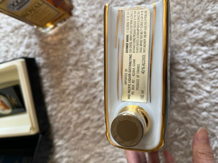 スペシャルリザーブ、ブックタイプ、500周年記念（お酒）の商品画像 - 査定依頼日：2025年3月24日 - 最高査定価格：2,000円