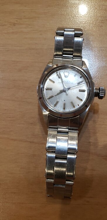 ロレックス パーペチュアル （高級時計）の商品画像 - 査定依頼日：2026年1月9日 - 最高査定価格：250,000円