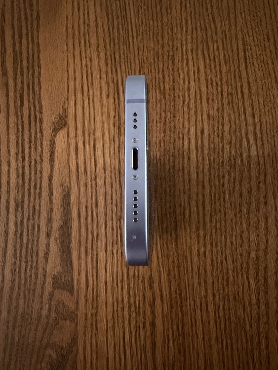 iPhone iPhone 12 64GB SIMフリー（スマホ）の商品画像 - 査定依頼日：2026年6月28日 - 最高査定価格：10,000円