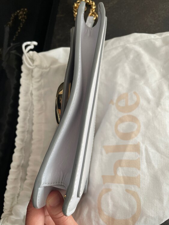 その他 クロエ （ブランドバッグ）の商品画像 - 査定依頼日：2025年3月28日 - 最高査定価格：40,000円