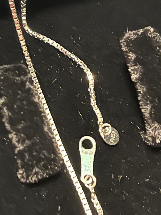 1ct ダイヤモンドネックレス　プラチナ（宝石）の商品画像 - 査定依頼日：2025年8月21日 - 最高査定価格：70,000円