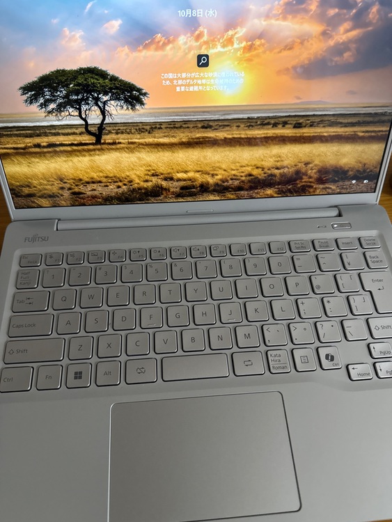 LIFE BOOK MH55/J3（PC・タブレット）の商品画像 - 査定依頼日：2025年10月8日 - 最高査定価格：100,000円