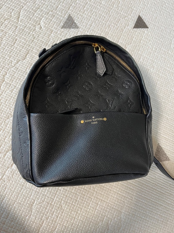  ルイ・ヴィトン モノグラムアンプラント ソルボンヌ M44016 （ブランドバッグ）の商品画像 - 査定依頼日：2025年9月29日 - 最高査定価格：150,000円