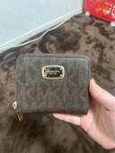 財布（ブランド財布・小物）の商品画像 - 査定依頼日：2025年2月18日 - 最高査定価格：1,000円