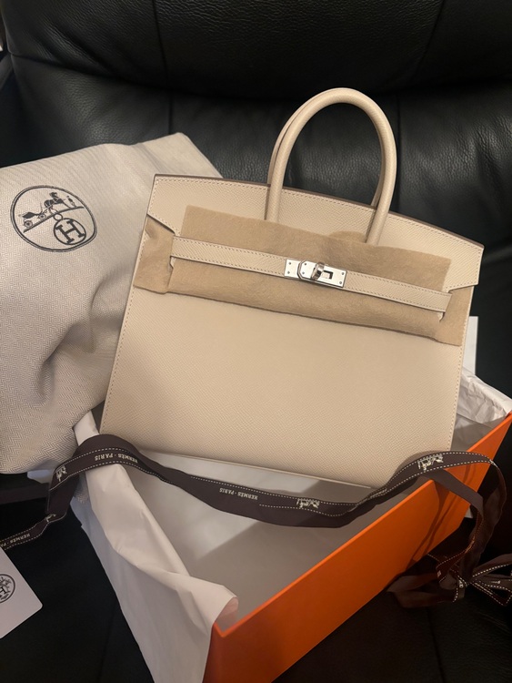 セリエ25 外縫い　クレ（ブランドバッグ）の商品画像 - 査定依頼日：2025年6月29日 - 最高査定価格：3,250,000円