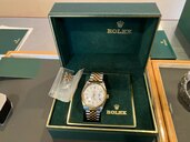 ロレックス パーペチュアルデイト 1505（高級時計）の商品画像 - 査定依頼日：2025年1月12日 - 最高査定価格：900,000円