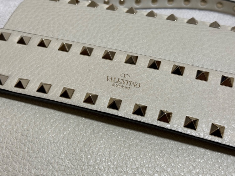 バレンティノ（ブランドバッグ）の商品画像 - 査定依頼日：2025年12月18日 - 最高査定価格：100,000円