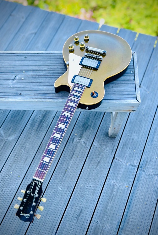 Gibson Lespaul スタンダード（ピアノ・楽器・PA機材）の商品画像 - 査定依頼日：2026年9月4日 - 最高査定価格：180,000円