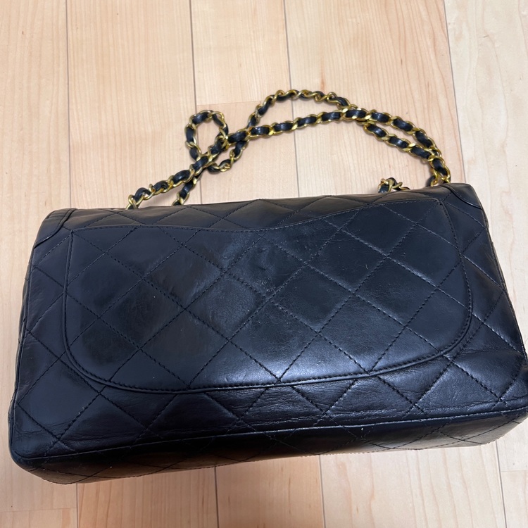 パリ限定　黒（ブランドバッグ）の商品画像 - 査定依頼日：2025年8月29日 - 最高査定価格：220,000円