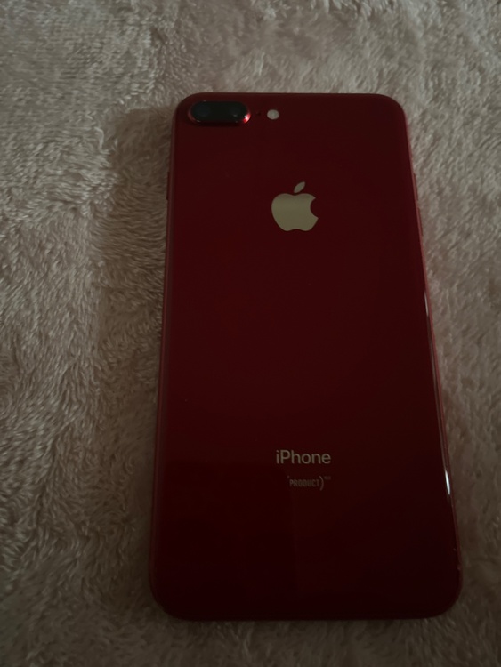 iPhone8プラス（スマホ）の商品画像 - 査定依頼日：2026年7月8日 - 最高査定価格：8,000円