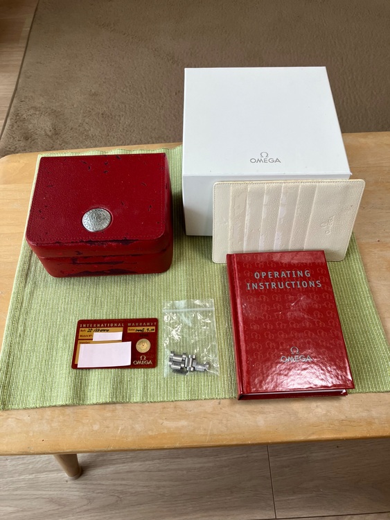 3513.50.00（高級時計）の商品画像 - 査定依頼日：2025年9月2日 - 最高査定価格：300,000円