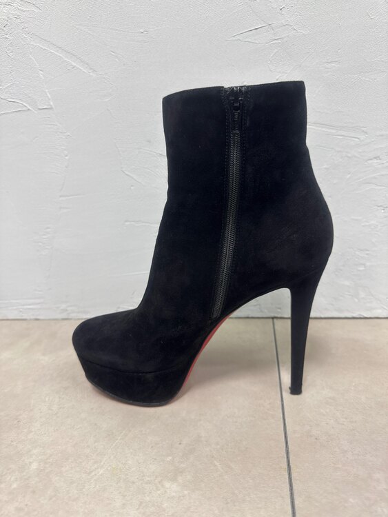 ビアンカブーティ120ベルベット（古着・ファッション）の商品画像 - 査定依頼日：2025年1月10日 - 最高査定価格：22,000円