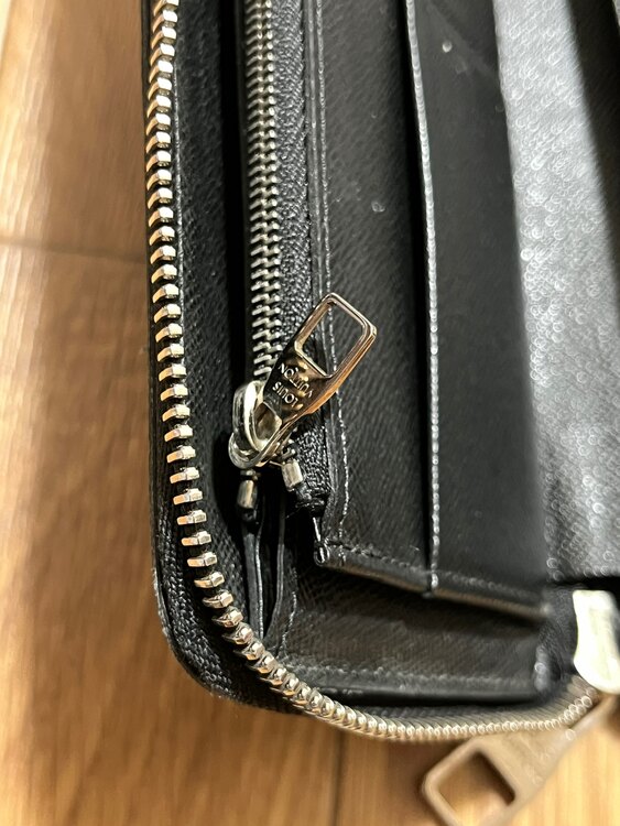 N63095（ブランド財布・小物）の商品画像 - 査定依頼日：2025年2月18日 - 最高査定価格：20,000円