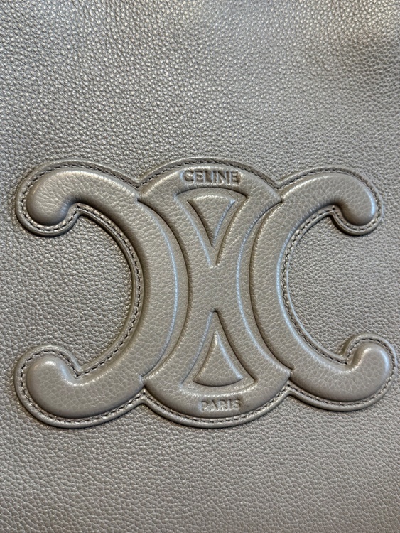 セリーヌ  （ブランドバッグ）の商品画像 - 査定依頼日：2026年2月9日 - 最高査定価格：210,000円